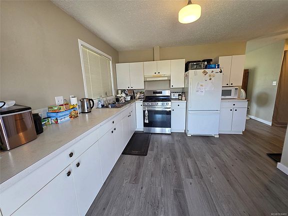 4th image of 4535 Arrowsmith Rd