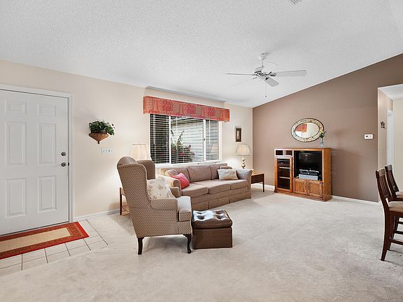 3rd image of 17949 SE 96th Ct