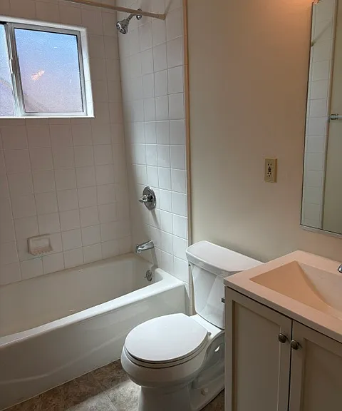 1816 Park Ave #F — Photo 5