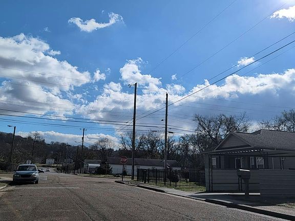 5th image of 2019 Robbins St