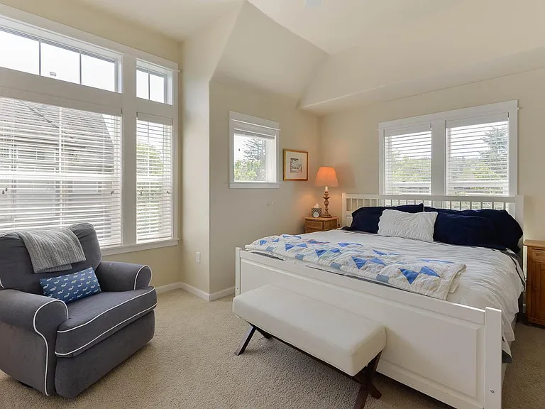 8808 SE 11th Ave — Photo 8
