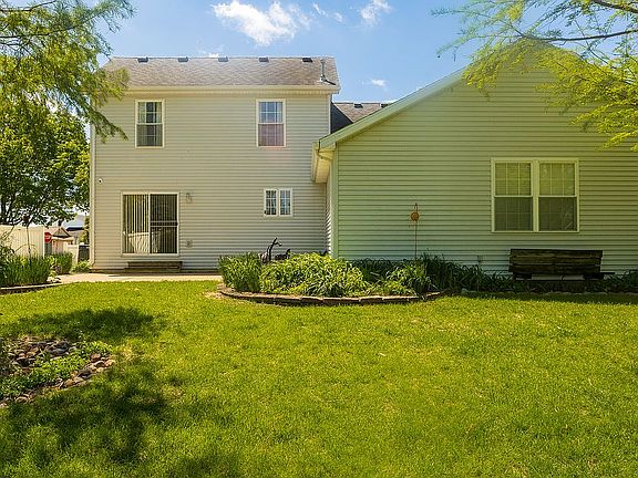 3rd image of 3802 Crail Rd #3802