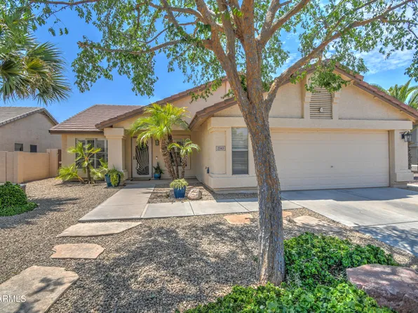 2343 E WILLOW WICK Road, Gilbert, AZ 85296