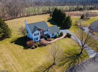 19 John Reading Rd, Flemington, NJ 08822