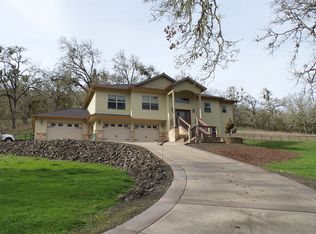 815 Braunda Dr, Roseburg, OR 97471