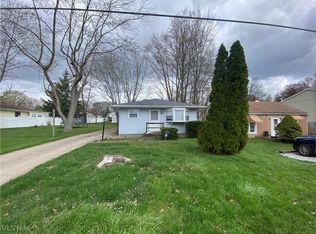 219 Hermann St, Barberton, OH 44203