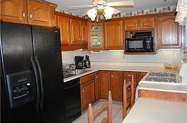 2nd image of 443 Garden City Dr