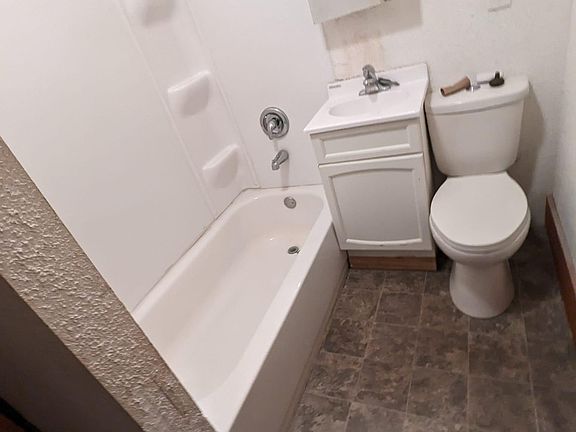4th image of 1702 S 5th St
