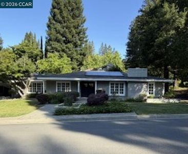 368 Dalewood Dr, Orinda, CA, 94563