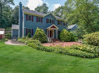 147 Cove Rd, Oyster Bay, NY 11771