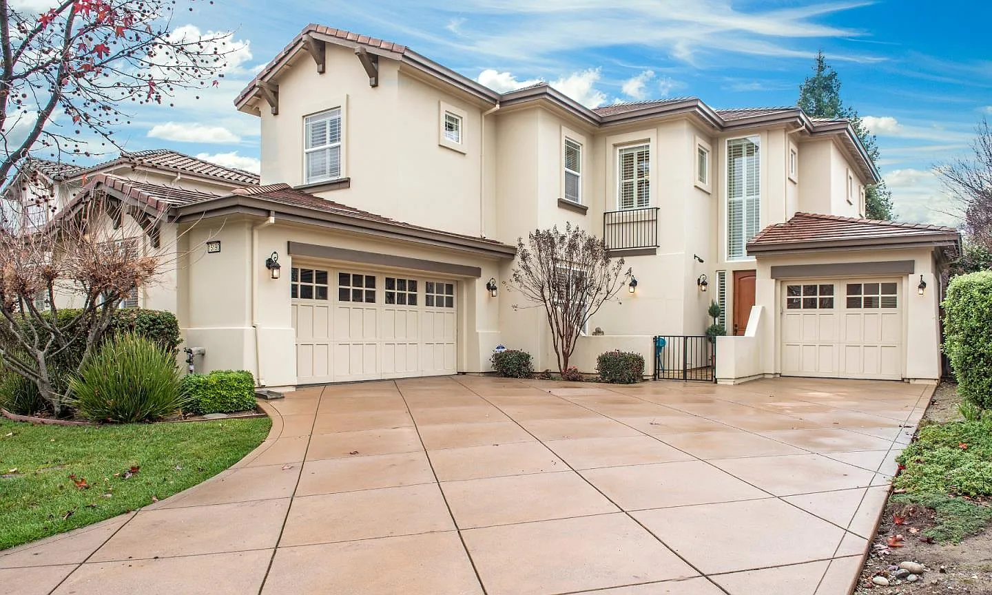15190 Bellini Way photo 1