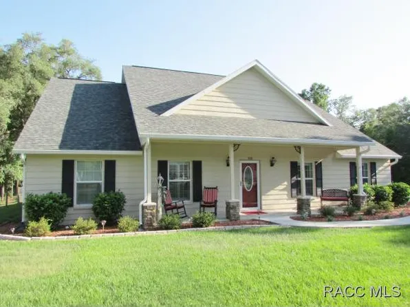 3018 E Queens Ct, Inverness, FL 34453