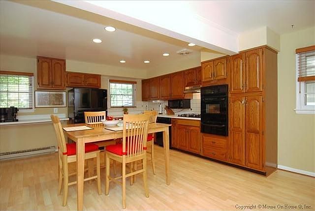 2nd image of 505 Kibler Cir SW