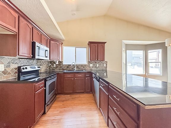 2nd image of 3482 W Haven Cv