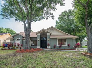 2609 Berryvine Pl, Valrico, FL 33596