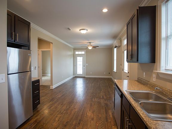 4th image of 941 McCallie Ave #681