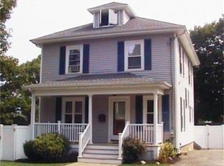17 Nowell St, Saugus, MA 01906