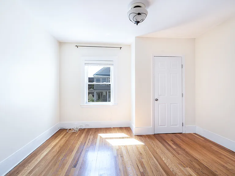 71 Princeton St #2 — Photo 6