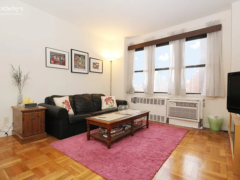 460 E 79th St #14C — Photo 1