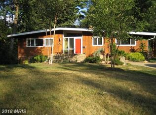 3005 Cedar Hill Rd, Falls Church, VA 22042