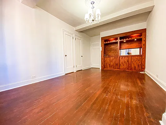 Rented by Compass | media 14