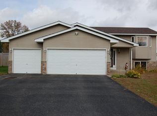 518 Birch St SW, Isanti, MN 55040