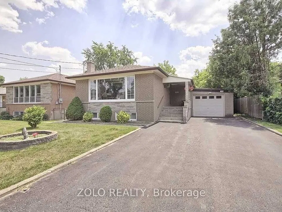 346 Wenlock Ave #MAIN FLOOR