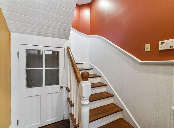 2nd image of 1440 Magazine St APT C