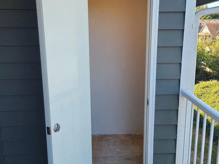 404 Railroad Ave #11 — Photo 22