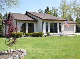 113 Cedar St, Johnson Creek, WI