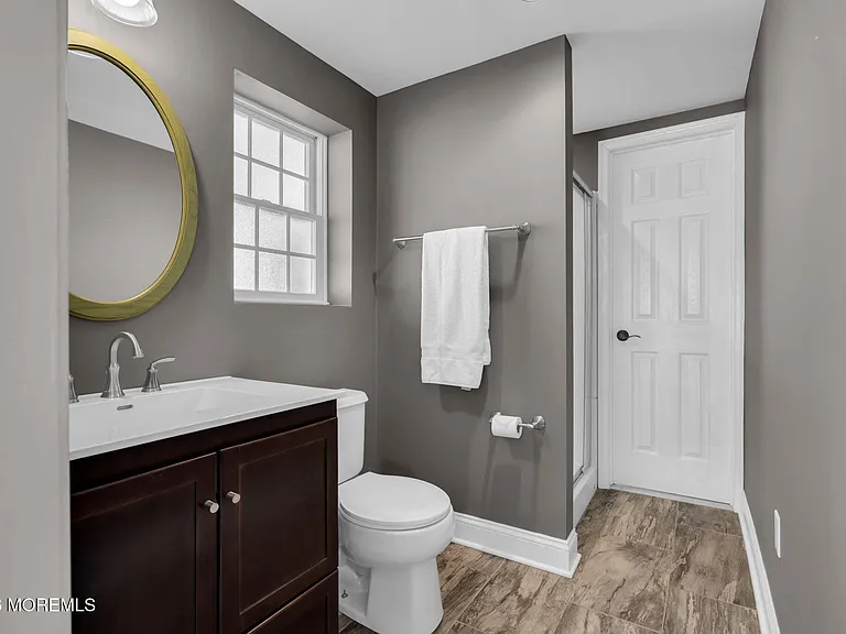 326 Cutter Ln — Photo 32