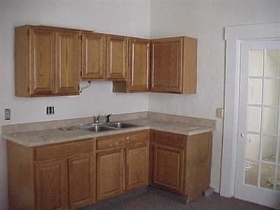 2nd image of 306 Clover St