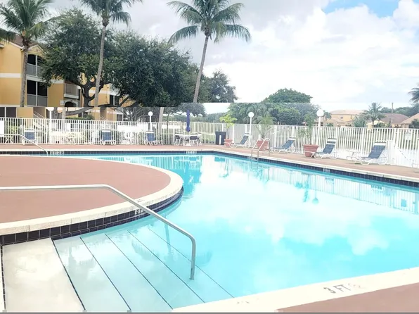 2667 NW 33rd St, Fort Lauderdale, FL