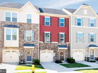 623 Foxwood Dr, Glen Burnie, MD 21060