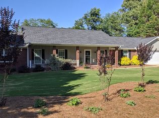 124 Barecky Dr, Warner Robins, GA 31088