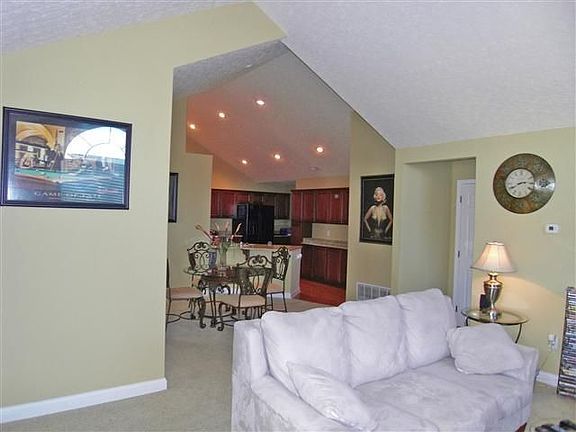 3rd image of 2500 Crossings Blvd Unit 580