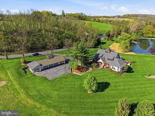 128 Kindt Corner Rd, Shoemakersville, PA 19555