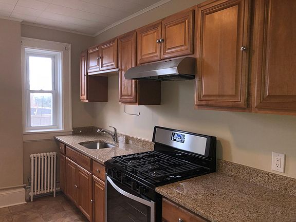 Kitchen- Granite counter tops, New 5 Burner Gas range