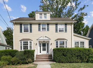 20 Kendall Ave, Maplewood, NJ 07040