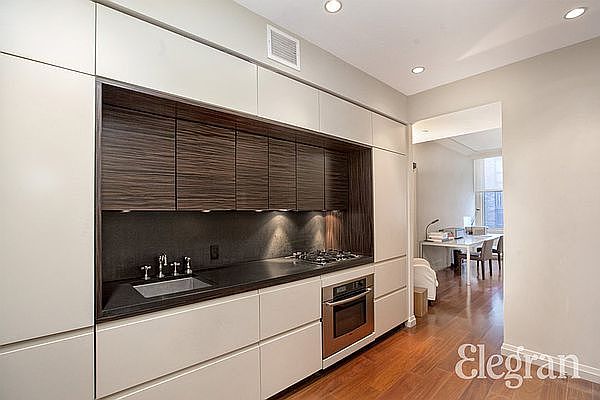 1st image of 55 Wall St APT 626