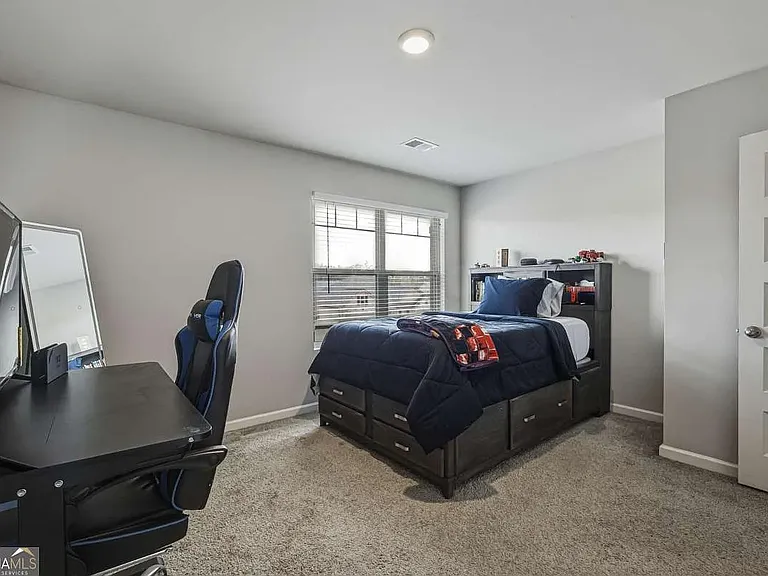 933 Nandina Ln — Photo 23