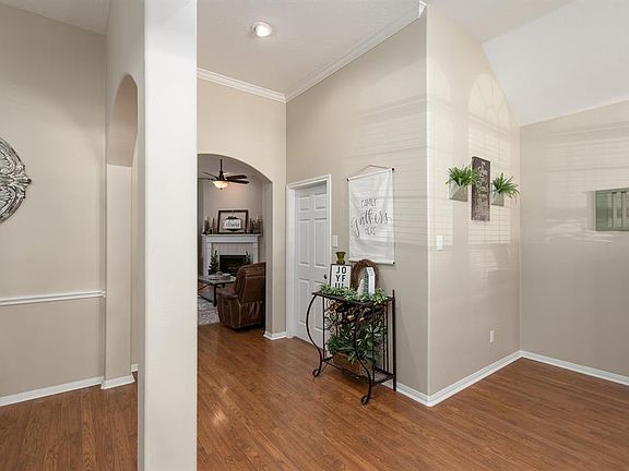 3rd image of 20611 White Berry Ct