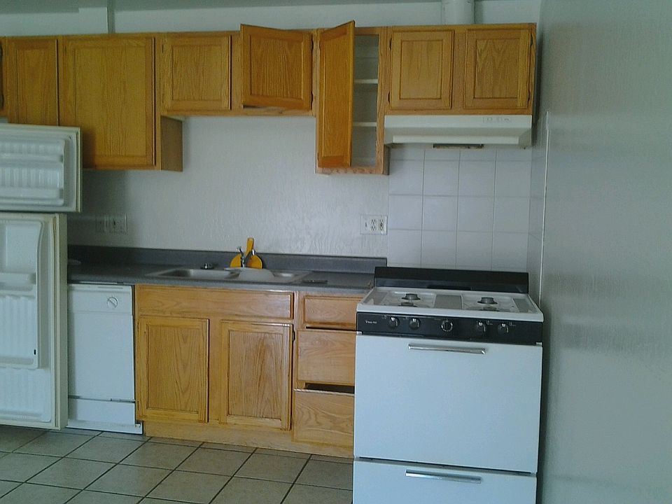 2nd image of 4545 N Miner Rd APT 2