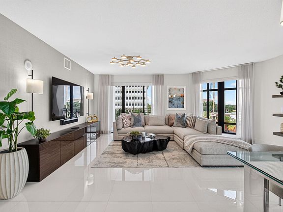 2nd image of 200 E Palmetto Park Road #505
