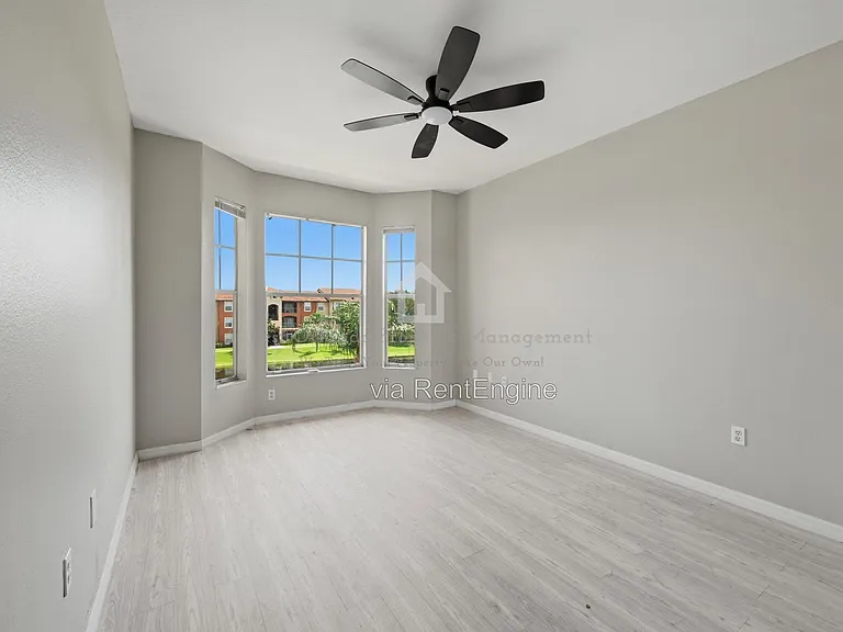 5572 Metrowest Blvd #5-304 — Photo 17