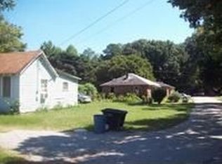 601 Florida Ave, Greenwood, SC 29646