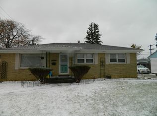 1121 Cedar Creek St, Racine, WI 53402