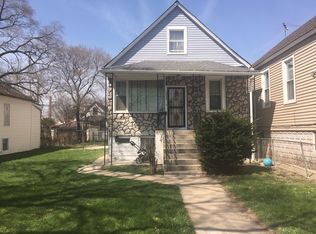 10638 S Hoxie Ave, Chicago, IL 60617