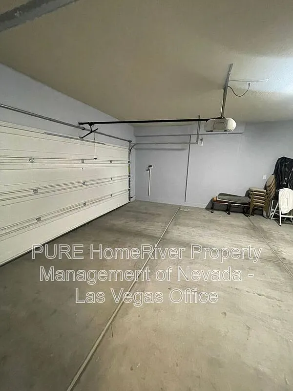 3 bed, 2.5 bath, 2152 sqft, $2,475 — Photo 4