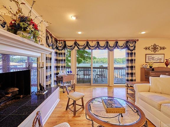 5th image of 200 Discovery Bay Ln APT 6